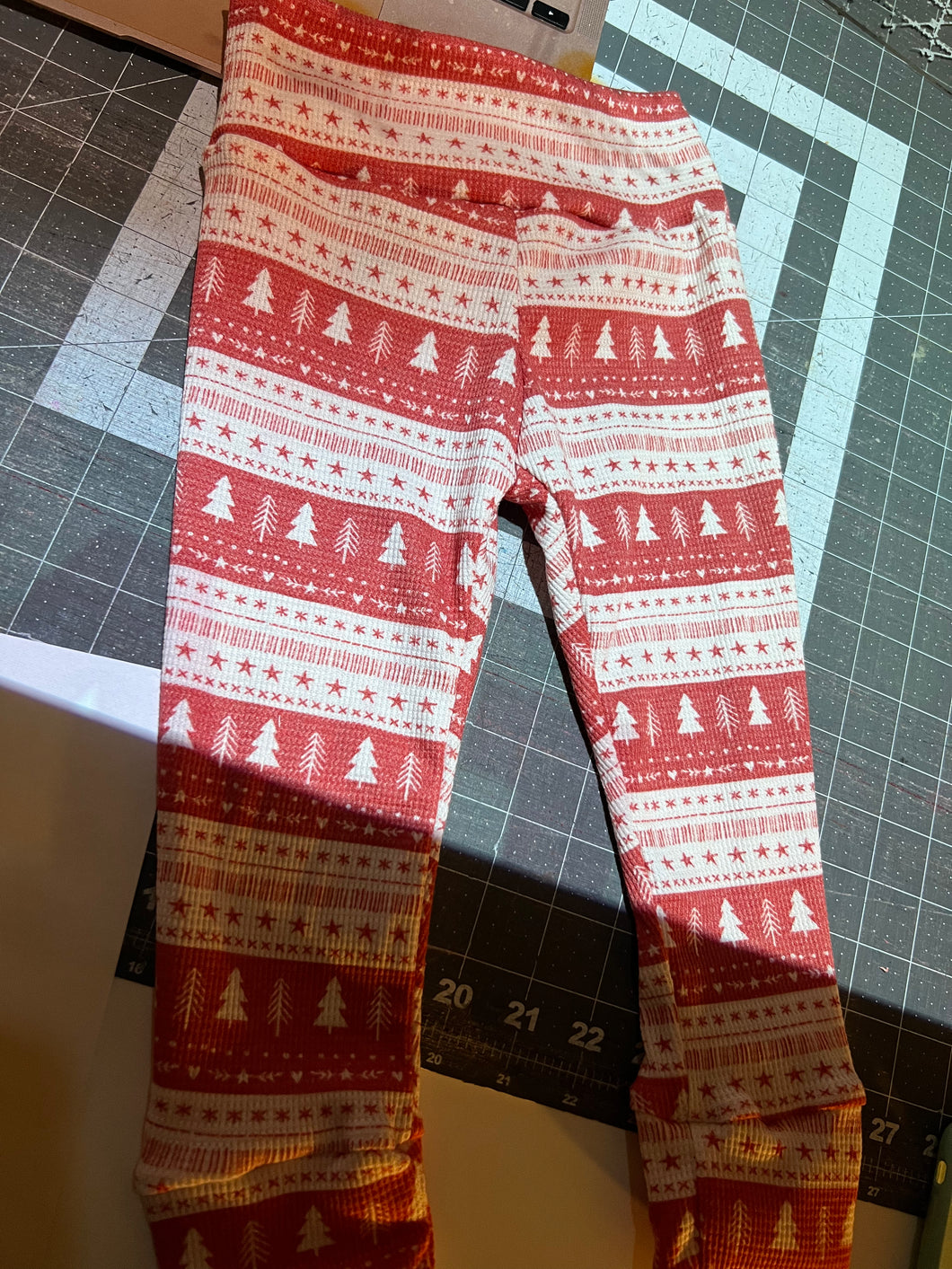 18-24m thermal holiday joggers