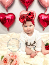 Load image into Gallery viewer, Blakelys Valentine Messy Wrap
