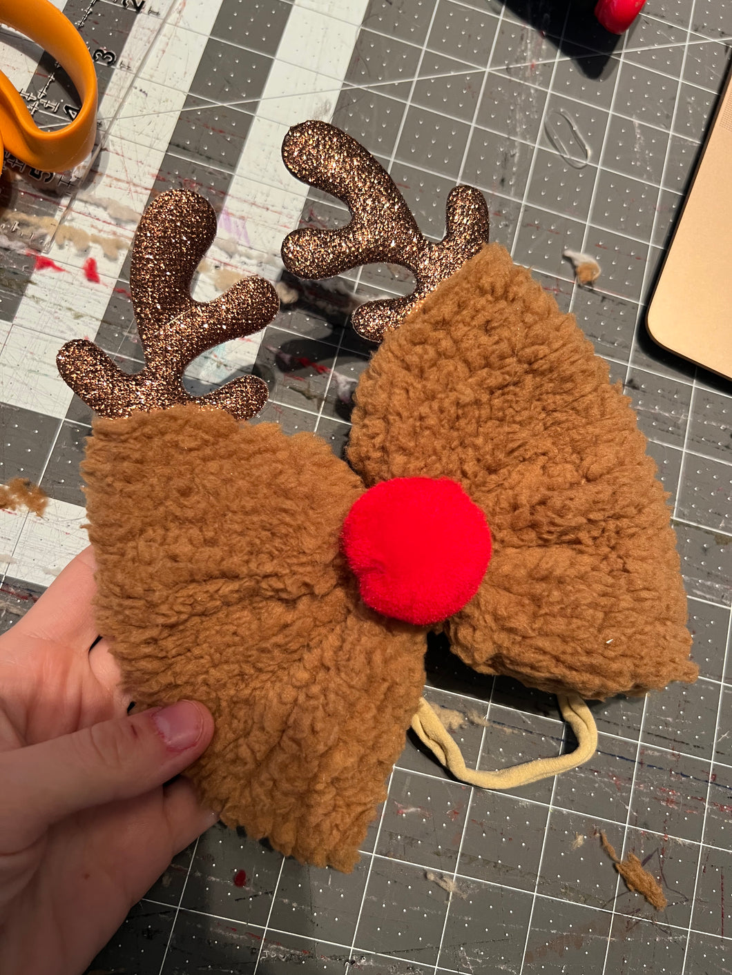 Sherpa Reindeer Bow w. nose