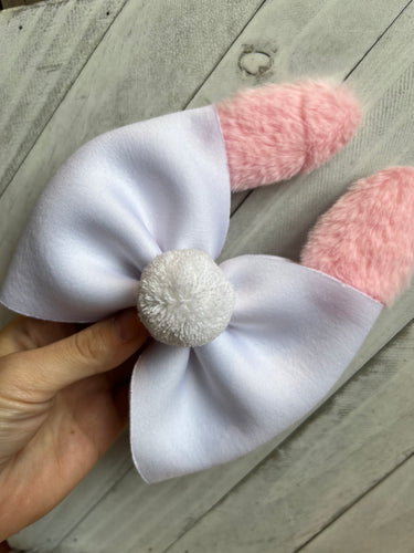 Mickey GG Inspired Bow – BeyondBeautyDezignz